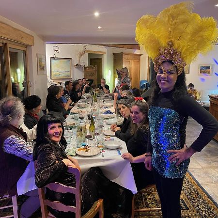 Maison Lgbt Des Monts Bleus Saint-Roman-de-Tousque Bagian luar foto
