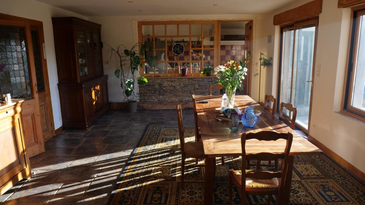 Maison Lgbt Des Monts Bleus Saint-Roman-de-Tousque Bagian luar foto